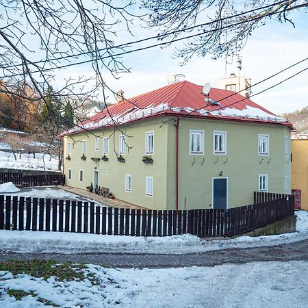Апартаменти Frauenberg Банська Штявниця Екстер'єр фото